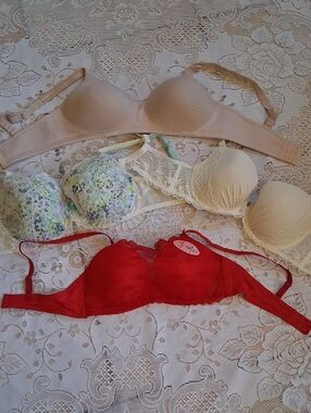 Assorted Bra Set - Red, Beige, Whie & Floral- Bundle Take All